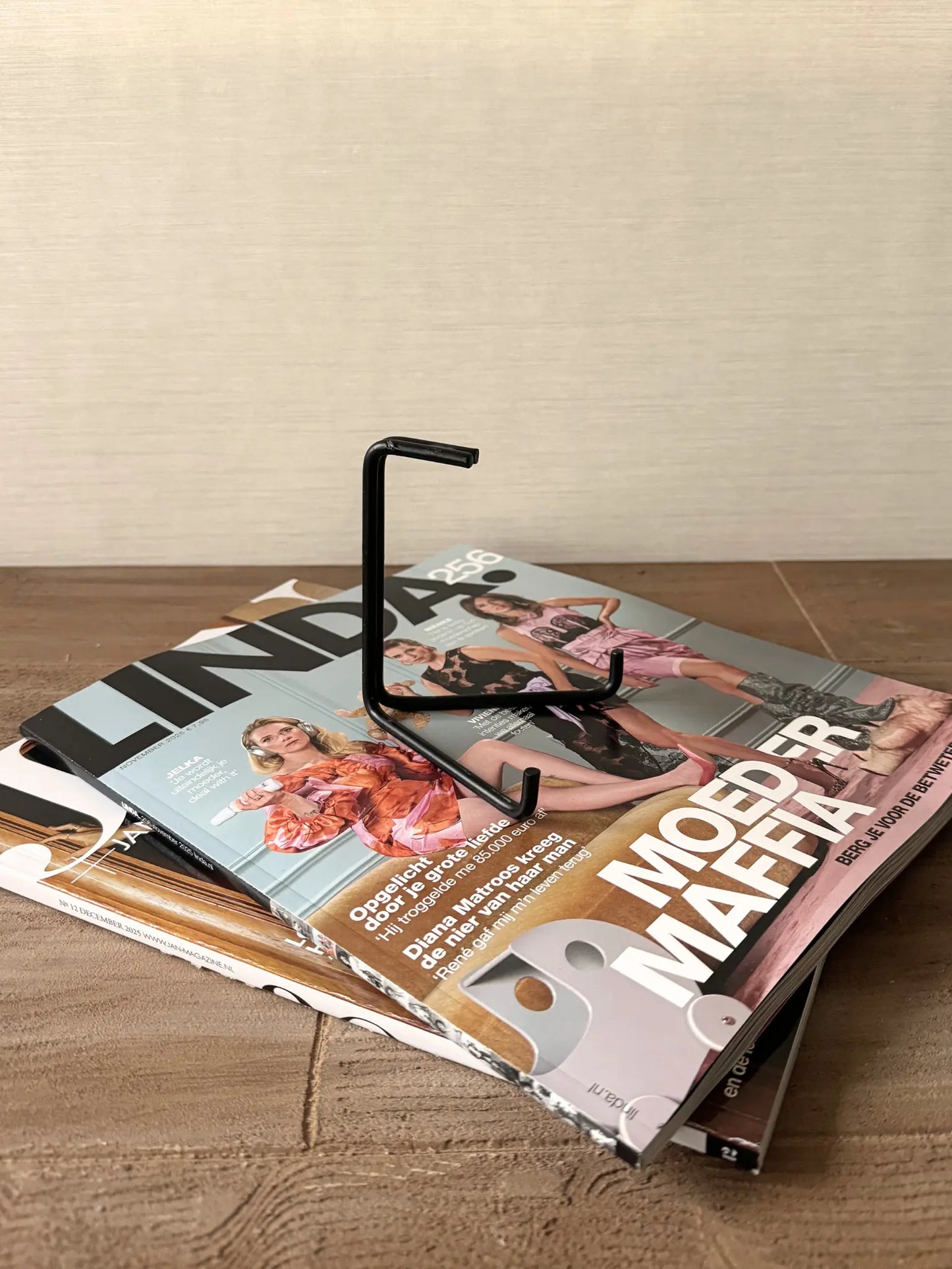 Rekje voor tegels zwart