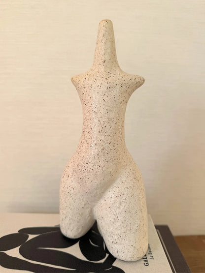 Aardewerk ornament Lyra beige