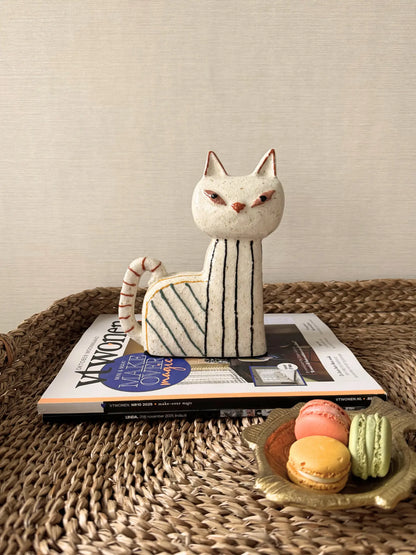 Aardewerk ornament kat