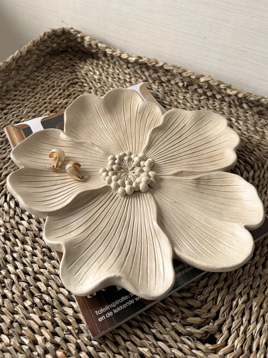 Aardewerk plateau bloem beige