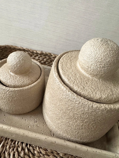 Aardewerk dienblad met potten