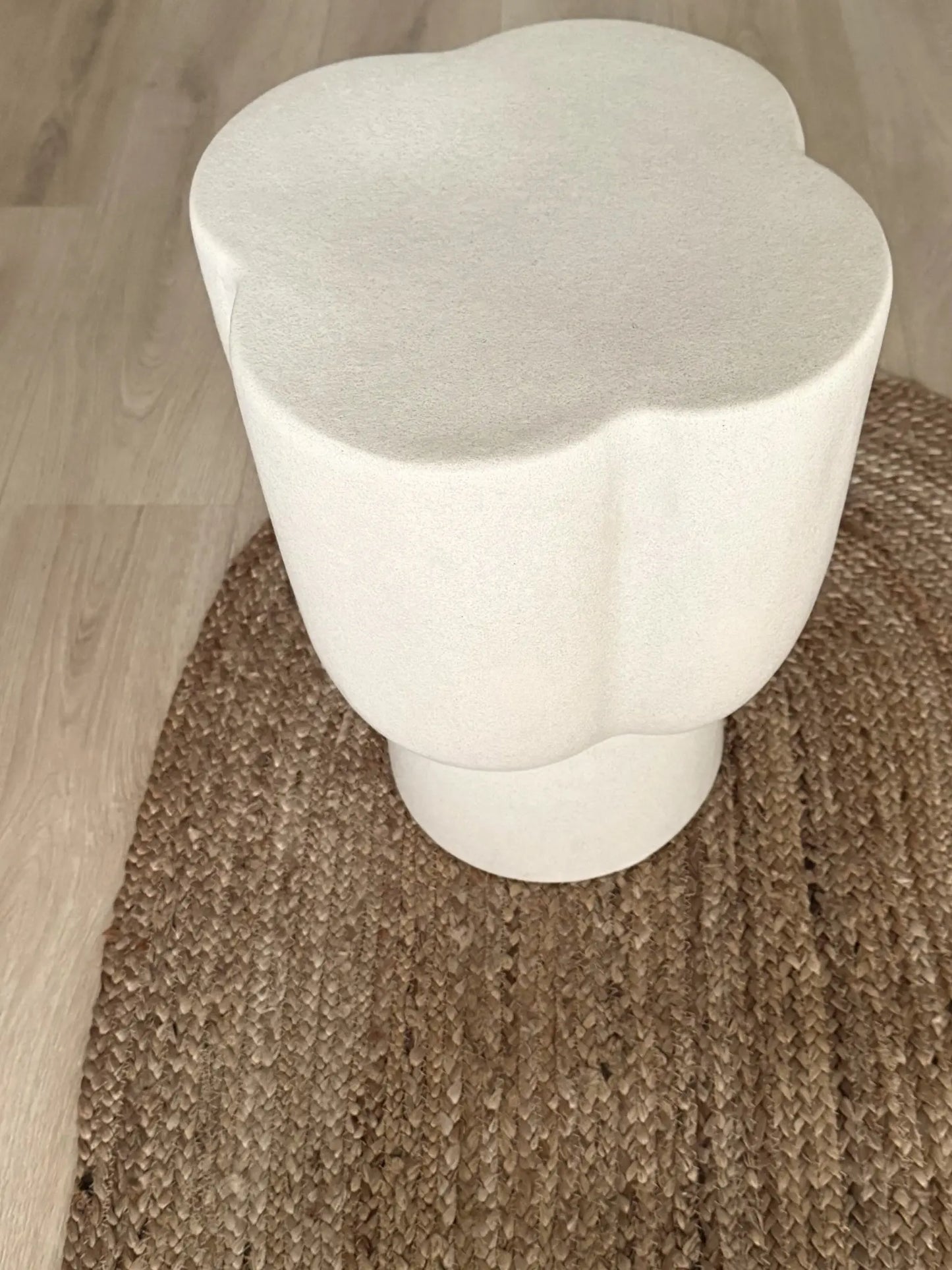 Bijzettafel Junto crème