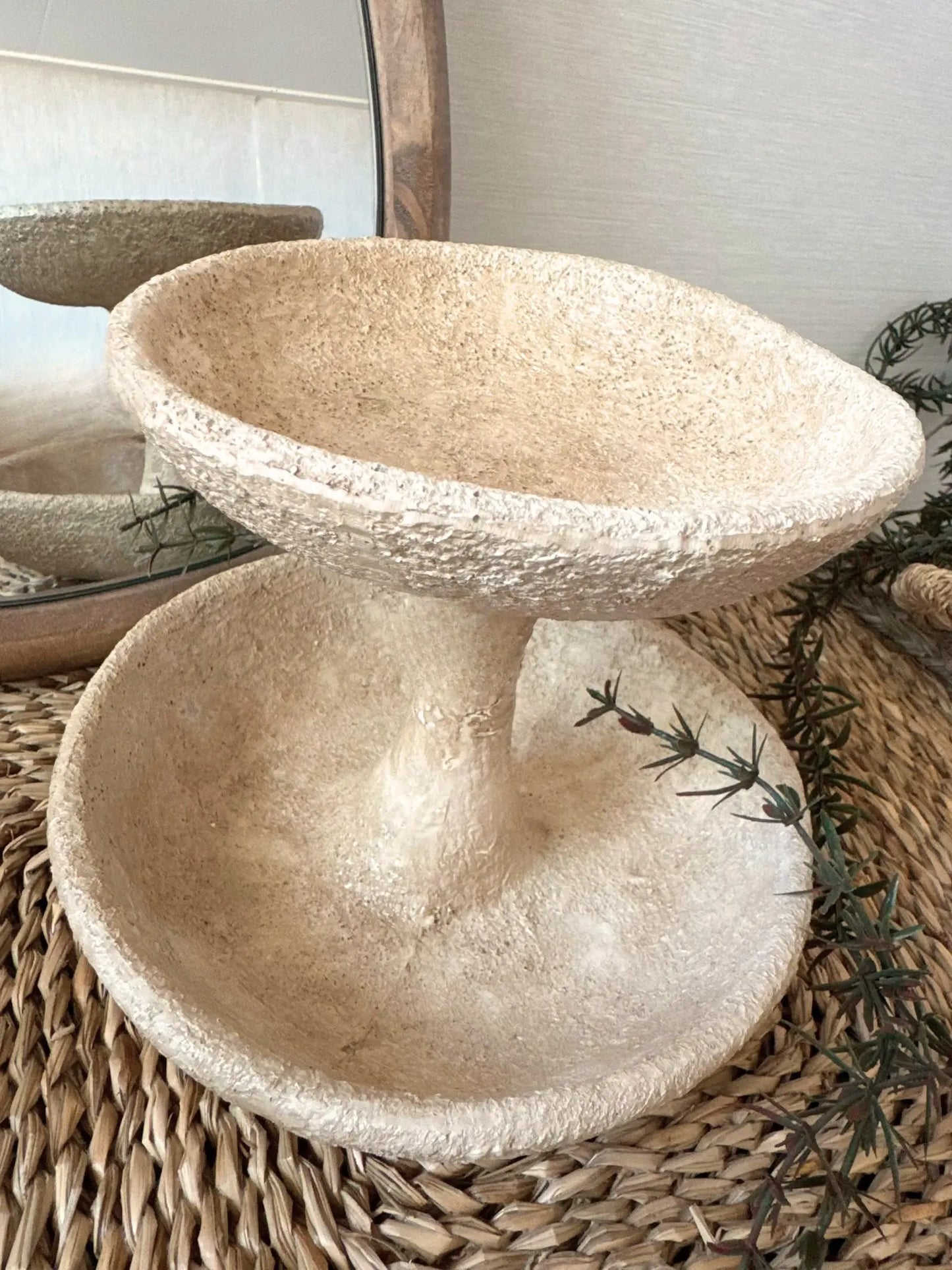 Etagère aardewerk beige