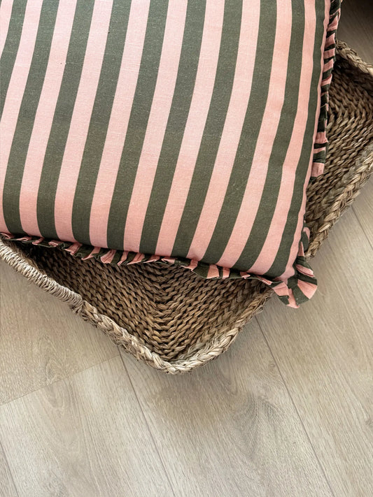 Kussen gestreept met roezels roze/groen 50 x 50 cm