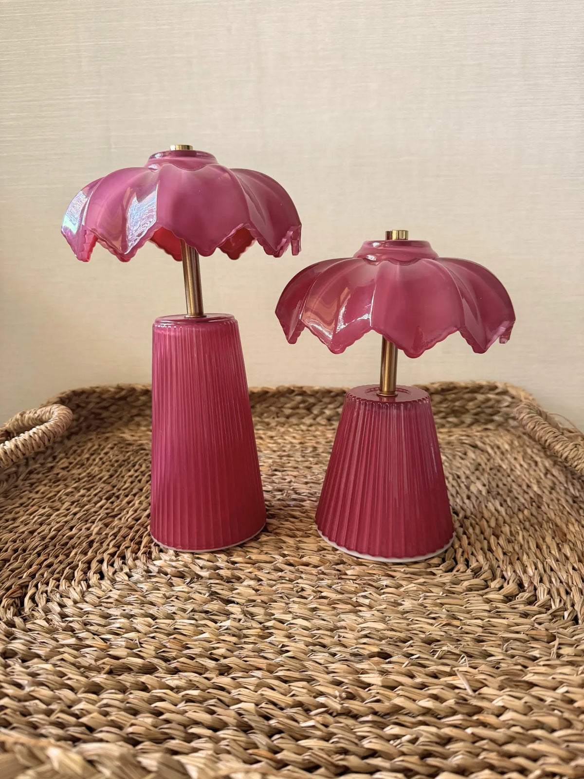 LED lamp bourgundy
