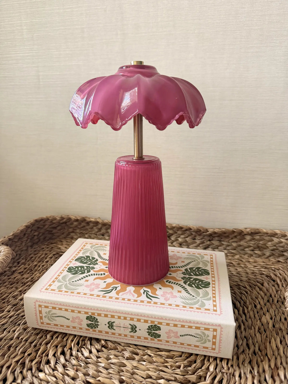 LED lamp bourgundy
