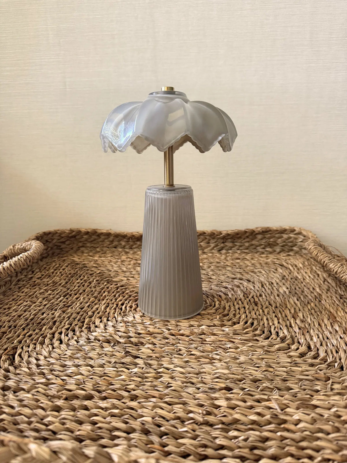 LED lamp taupe