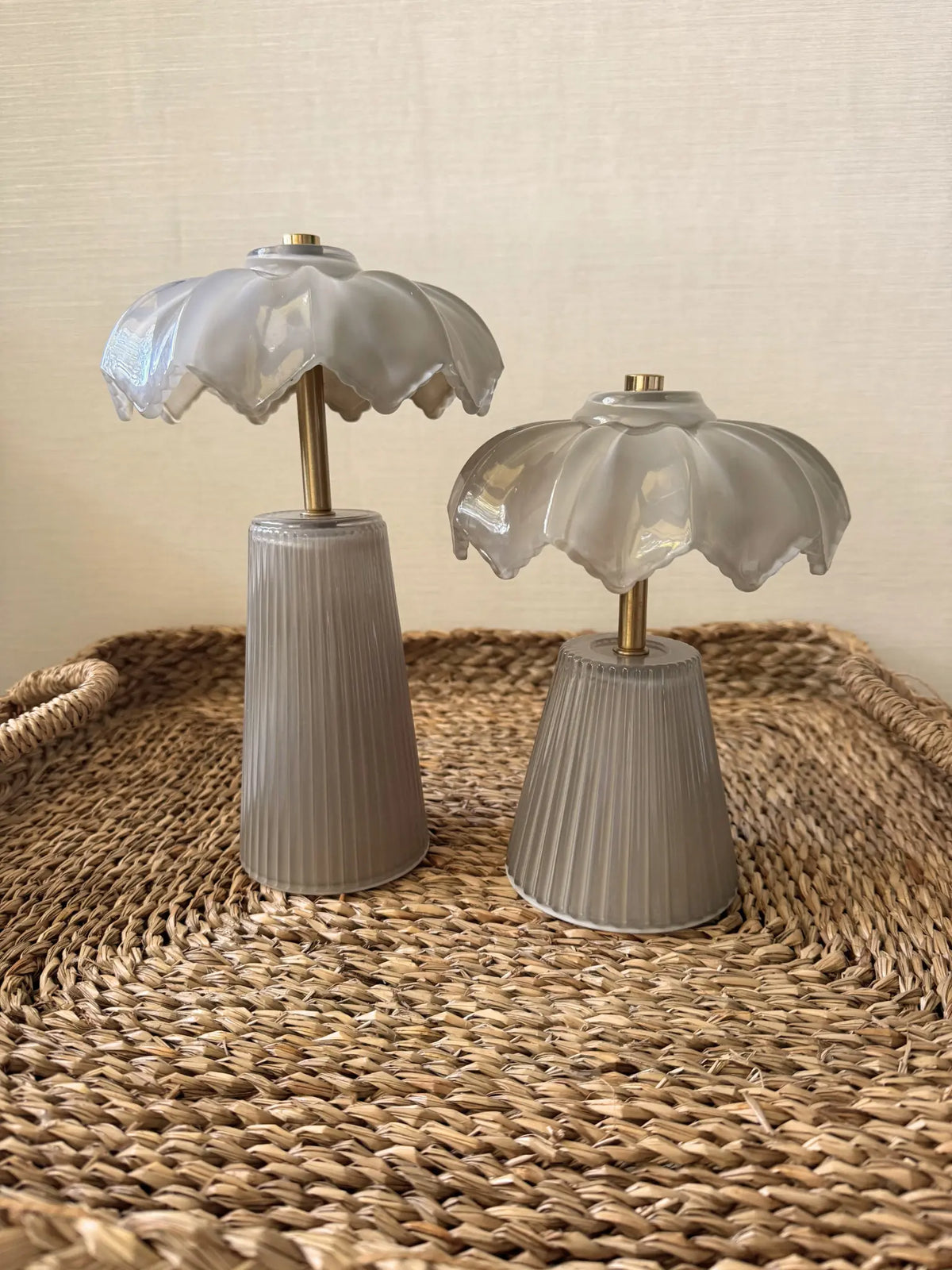 LED lamp taupe