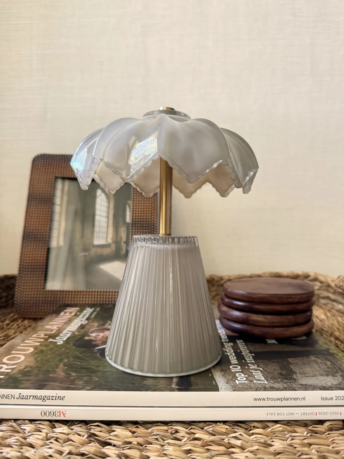 LED lamp taupe