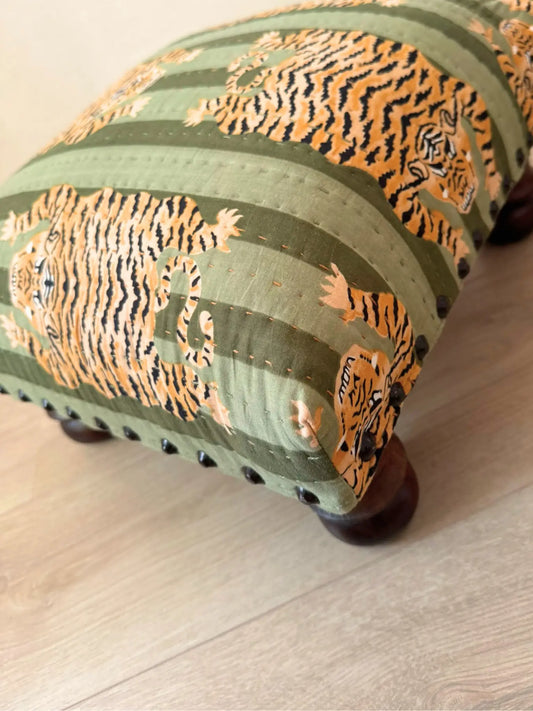 Voetenbank Jungle Stripes